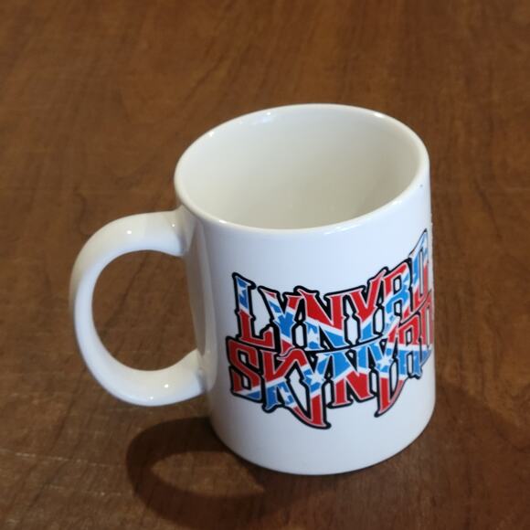 Lynyrd Skynyrd Flag Logo Fan Tour Mug 2009 Fly On - Picture 3 of 8